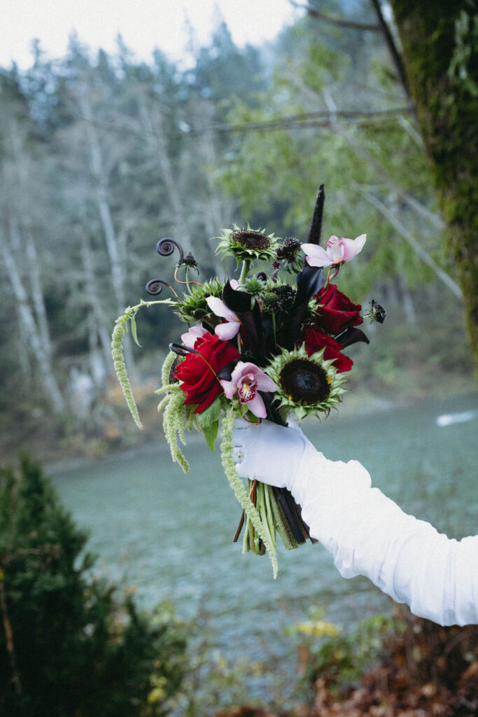 Skykomish River elopement couple riverside in Index WA